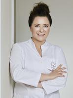 dr Agnieszka Bliżanowska , Specjalistka dermatolog, członkini Polskiego Towarzystwa Dermatologicznego